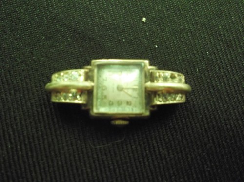 Montre poignet femme - ,