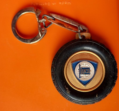 Porte cle lancia - cle, keychain