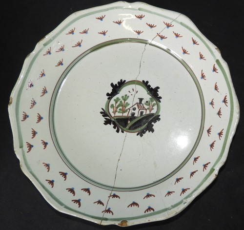Assiette ancienne fin - ancienne, (fin