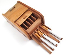 DISTRIBUTEUR DE CIGARETTES