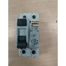 Disjoncteur Merlin Gérin multi 9 ID