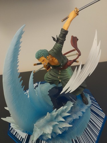 One piece figurine zoro - piece,