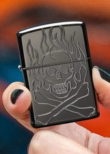 ZIPPO ★ SKULL AND CROSS