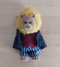 Dandy Maire mayor Maple Town