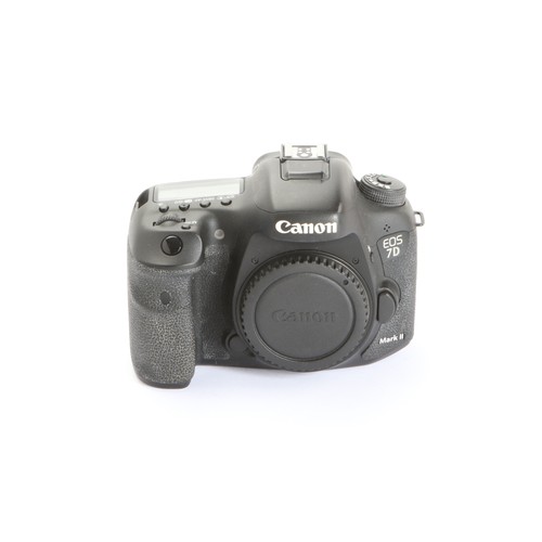 Canon eos mark 19 - ii,