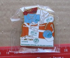 Pin's Roland Garros Lacoste Polos Chaussure Casquette