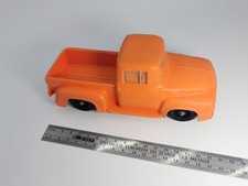 TOMTE LAERDAL MAJOR FORD F-100