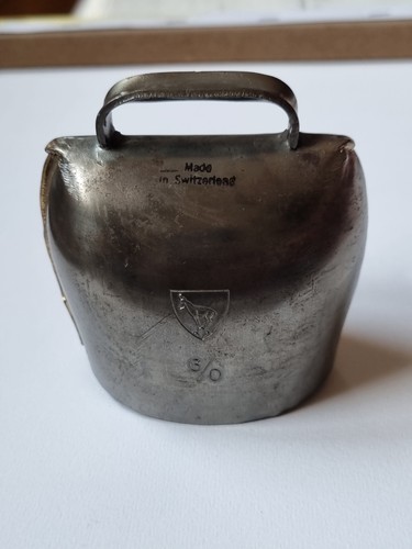 Vielle cloche sonailles - vielle,