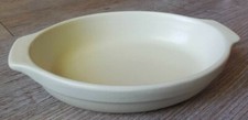 Petit plat ovale en céramique