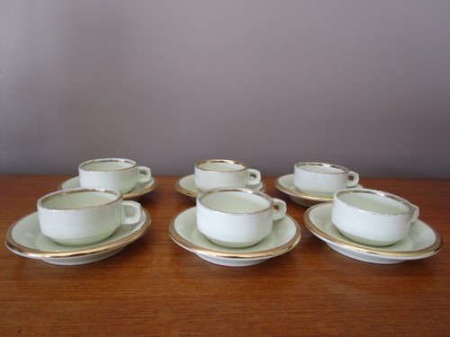 Tasses sous - tasses, &