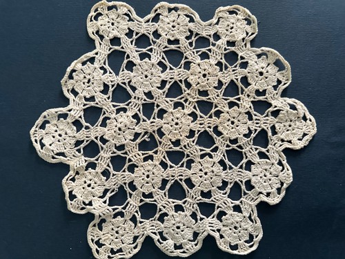 Napperon ancien rond crochet