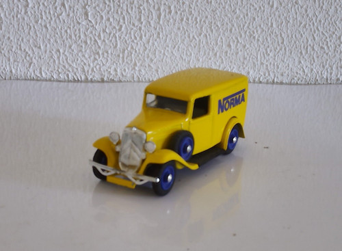 Voiture eligor - 1/43,