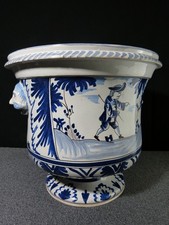 Cache pot en faïence blanc