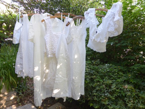Lot ancienne chemises nuit - lot,