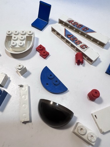 Vintage tente parts - only,