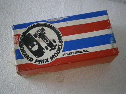 Voiture miniature kit white - kit,