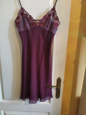 Nuisette voile avec fleurs brodées ouverte "Darjeeling" T36 bretelles réglables.