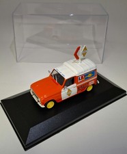 Renault Fourgonnette Service Vacances 1971 1/43 Universal Hobbies Boite Vitrine