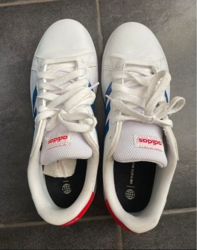Adidas tennis shoes - shoes,