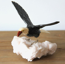 Aigle statuette sculpté