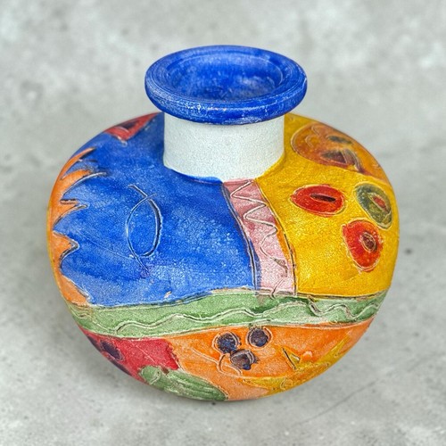 Vase terre cuite sgraffito