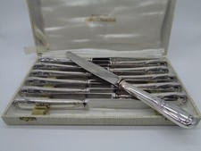 François Frionnet 12 couteaux