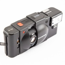 Appareil photo Olympus XA2 + Flash A11, testé / 35mm compact camera, tested XA 2