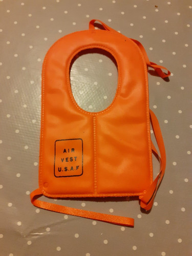 Figurine accessoires mae - mae, west