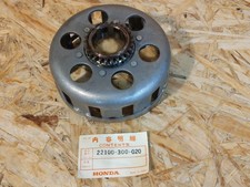 Cloche d'embrayage neuve CB750