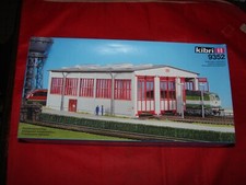 KIBRI HO MAQUETTE HANGAR A LOCOMOTIVE 9352 A MONTER TRAIN ELECTRIQUE NEUF BOITE