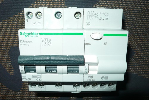 Disjoncteur differentiel - differentiel, 4p