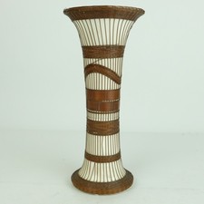 vase japonais en porcelaine