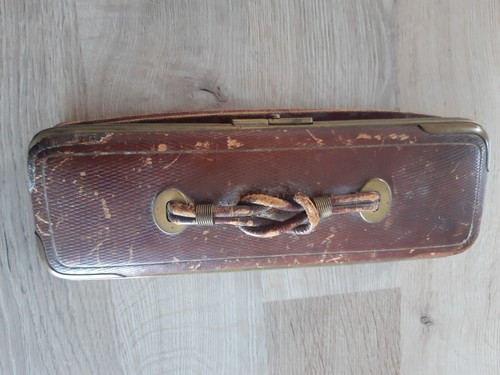 Ancienne boite gants en - à,