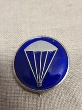 Insigne émaillé parachutiste - insigne,