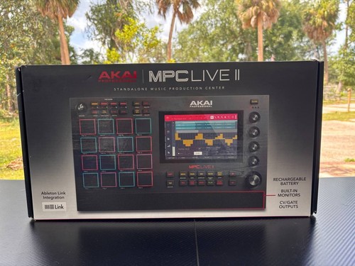 Akai mpc live - live, —