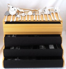 Christofle Concorde, ménagère set 144 pièces, métal argenté, proche du neuf.