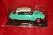 HACHETTE COLLECTION CITROEN DS 19 1956  1/24 NEUF BOITE