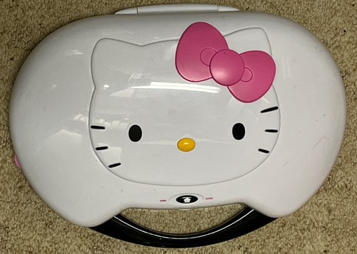 Hello kitty player and - hello,