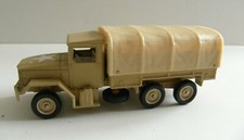 1/50 KAISER - JEEP M34 6x6 baché Solido
