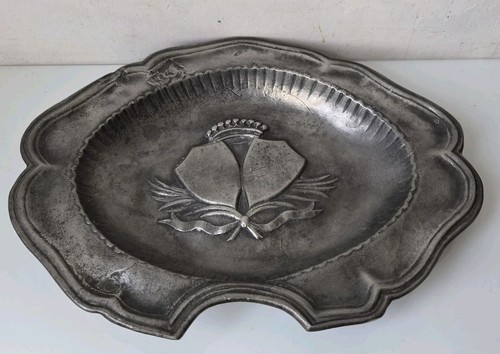 Ancien plat barbe - plat,