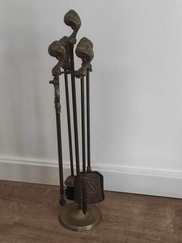 Ancien serviteur cheminée - ancien,