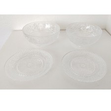 Assiettes et bols de baccarat