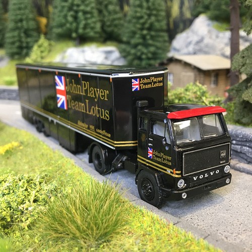 Camion volvo f89 semi - volvo,