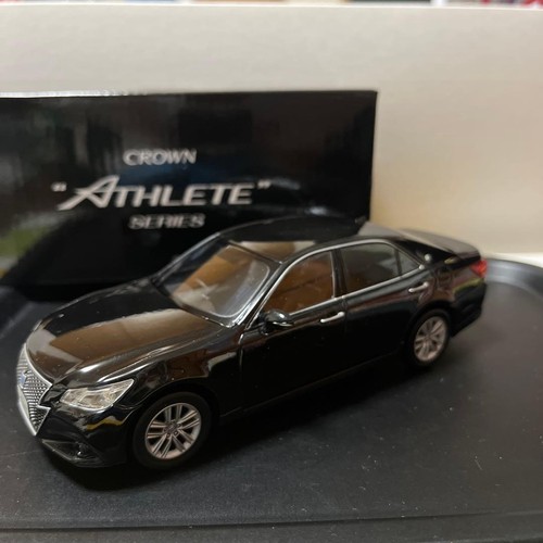 Toyota crown athlete precious - crown,
