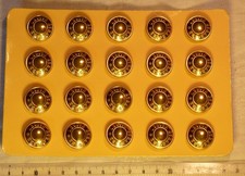 Lot de 20 boutons DOREES de la LÉGION ÉTRANGÈRE Infanterie 21 mm, années 50 60
