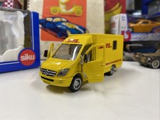 Siku 1/50 ref: 1936 M-B Fourgon Postal « DHL » Très Bon État + Boîte d’origine