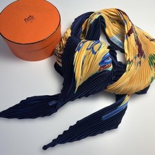 Foulard plissé Hermès bleu