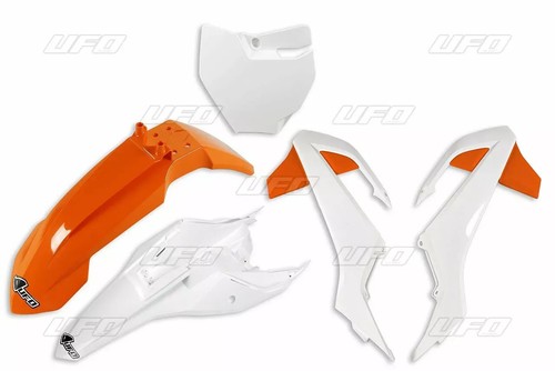Kit plastique complet carène