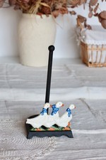 Dévidoir essuie-tout vintage en fonte – Motif oies