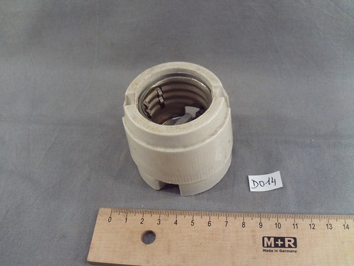 Ancienne douille porcelaine - ancienne,